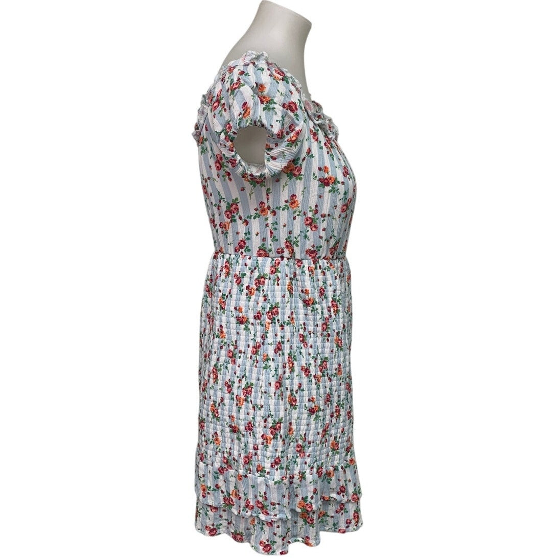 Peach Love California Womens Medium Striped Floral Short Sleeve Smocked Dress