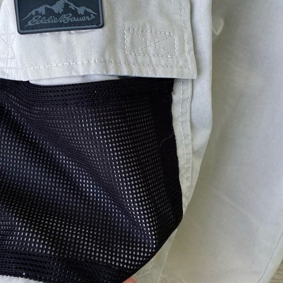 Eddie Bauer Mens Size 35 PolyCotton Outdoor Tan Khaki Hiking Shorts w Pockets