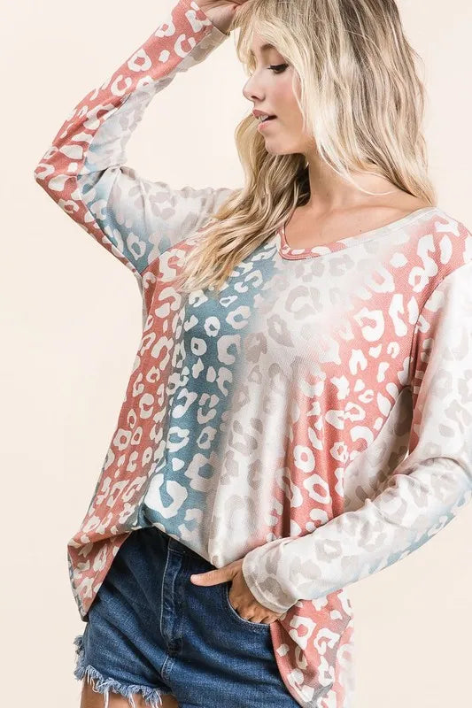 Gradation Leopard Print Textured Knit Top