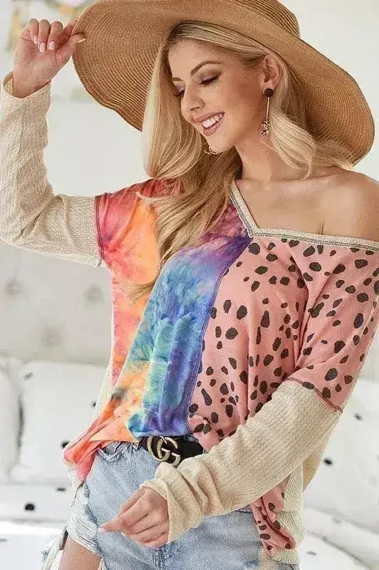 BiBi Print Block V Neck Top with Contrast Stitching