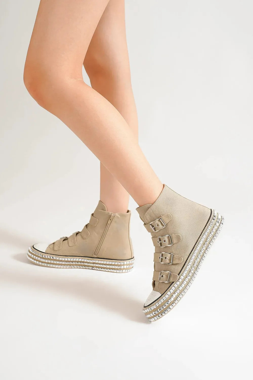 Fashion Multi-Buckle Straps Studded Platform Sneakers
