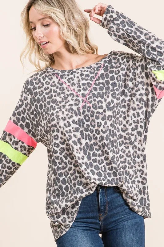 Leopard Thermal Top with Contrast Color Block