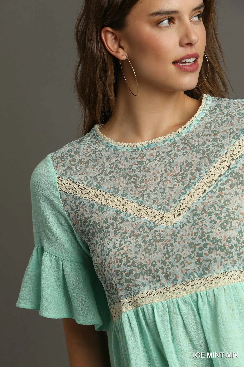Floral Lace Trimmed Detail Half Sleeve Babydoll Top