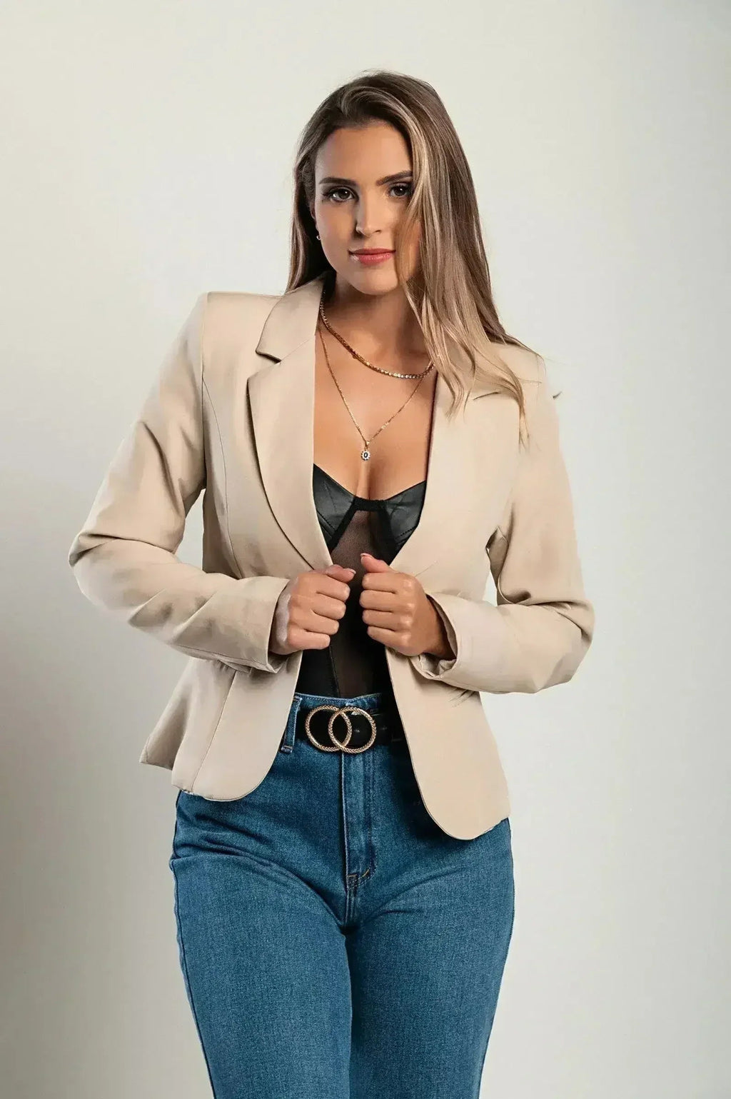 Blazer s klasičnim ovratnikom Softina, bež