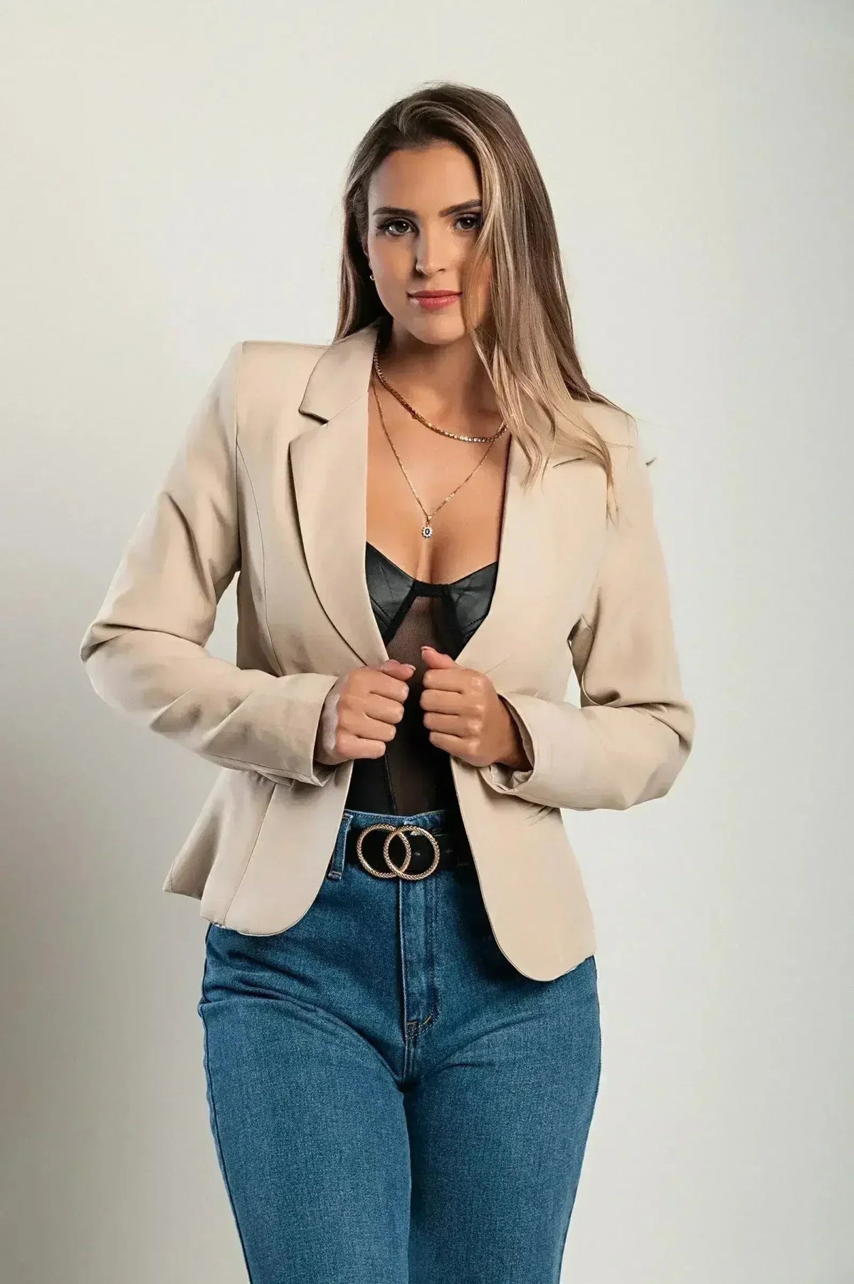 Blazer s klasičnim ovratnikom Softina, bež
