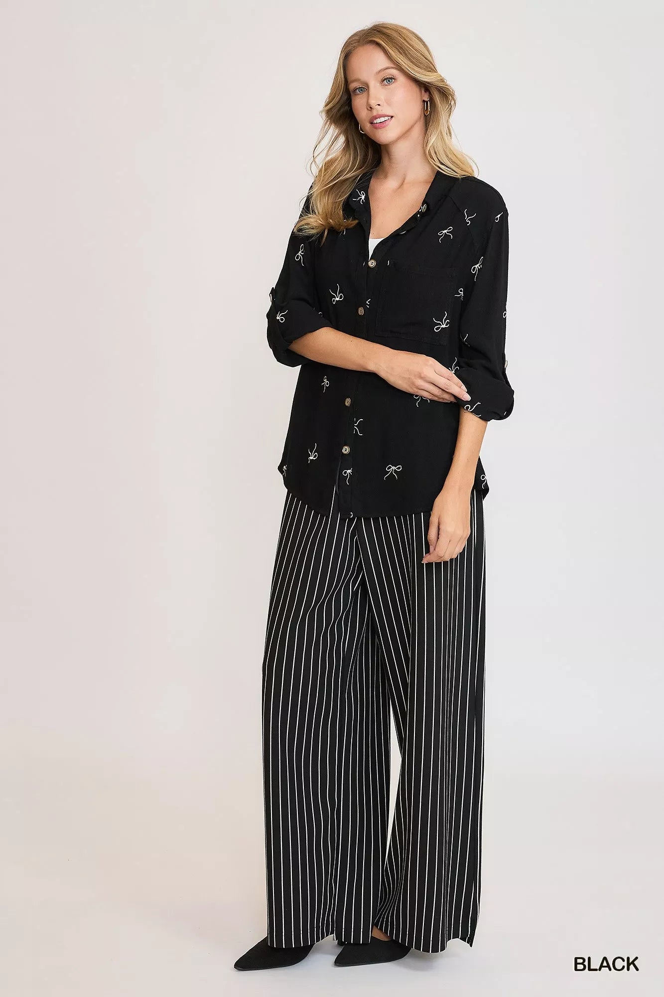 Linen Blend Fitted Shirt with Ribbon Embroidery Details