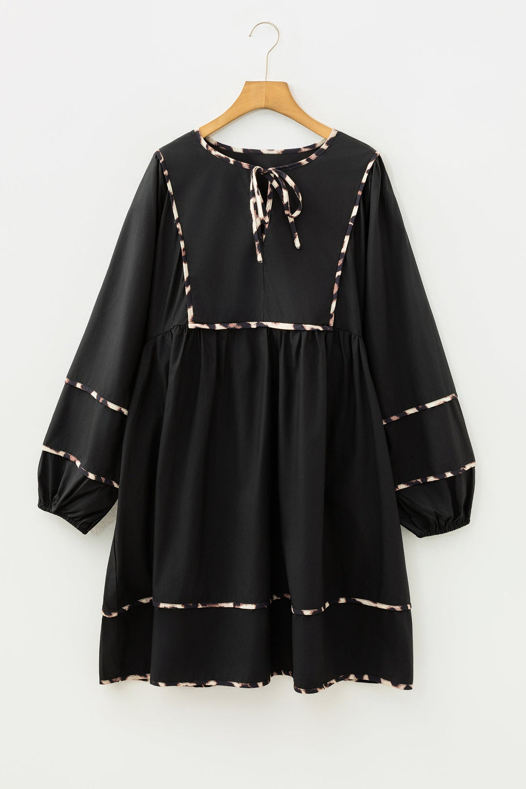 Black Plus Size Long Sleeve Leopard Contrasted Trim Tie Neck Flared Mini Dress