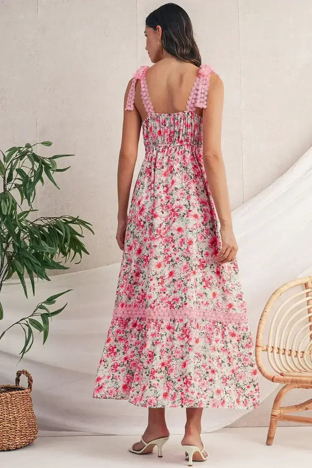 Green Floral Lace Tied Strap Empire Waist Maxi Dress