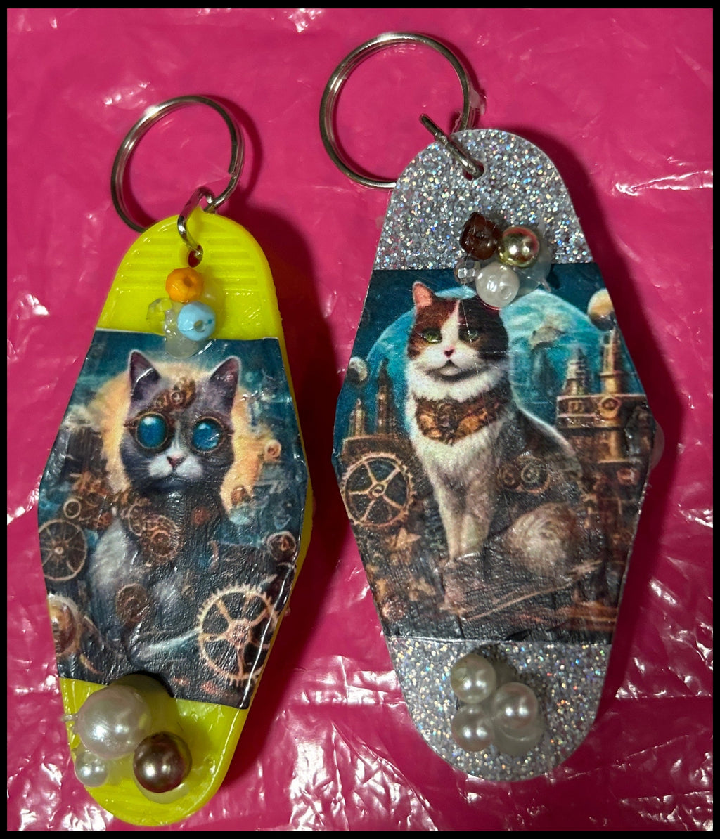 Retro Motel Key Rings – Cats & Day of the Dead Set of 2