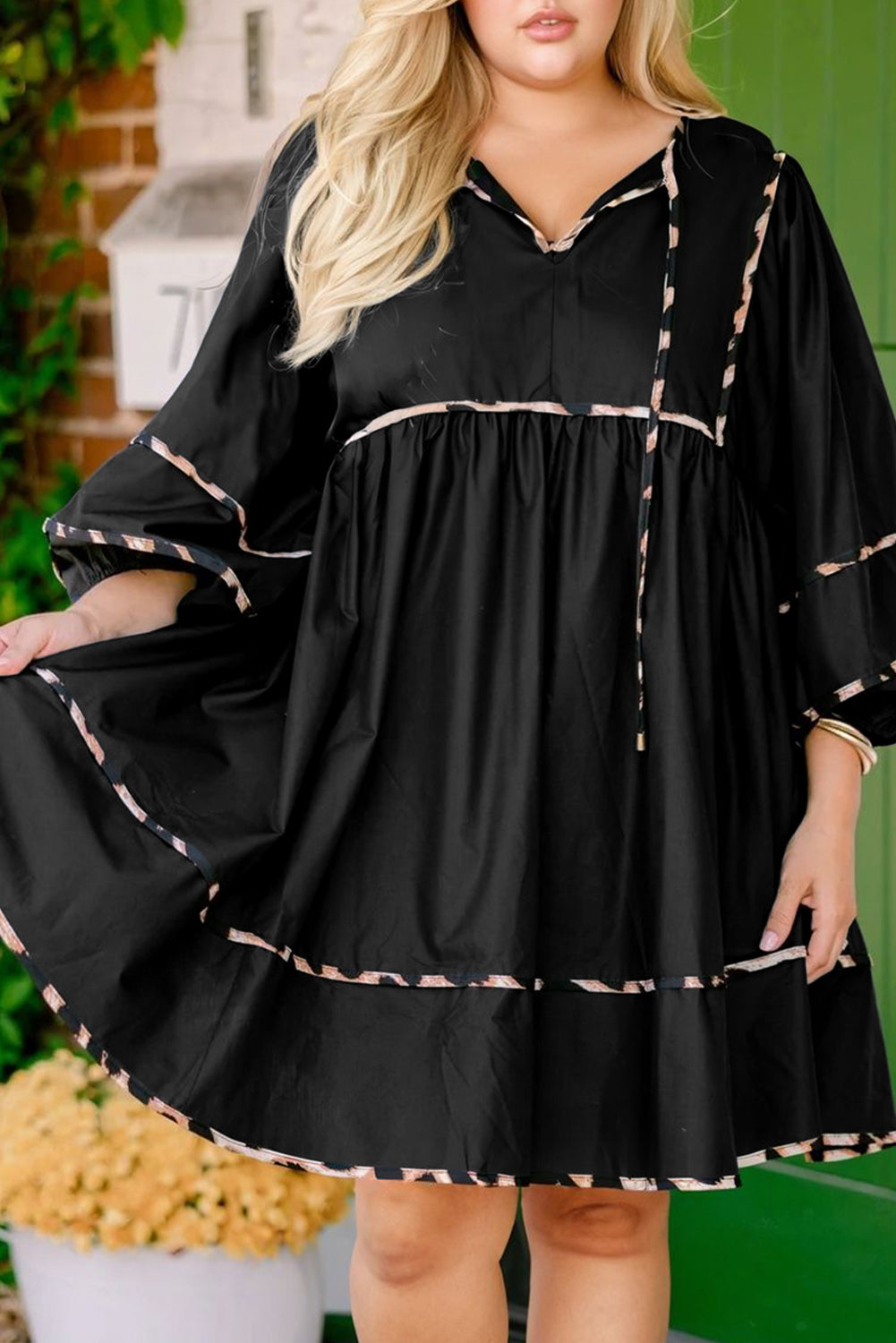 Black Plus Size Long Sleeve Leopard Contrasted Trim Tie Neck Flared Mini Dress