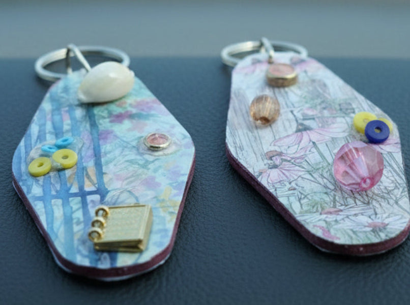 A pair of retro motel keyrings