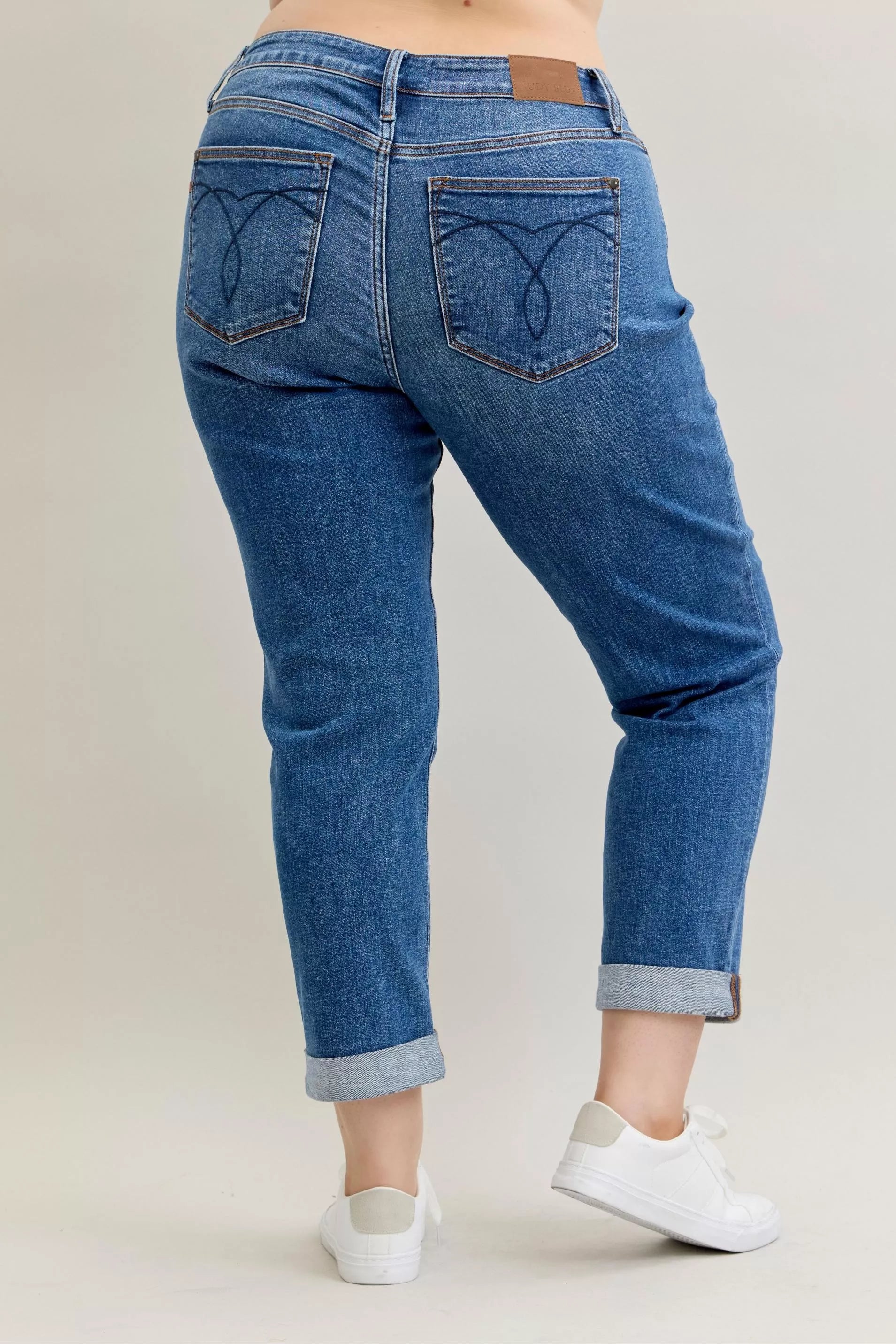 Full Size Mid Rise BF Classic Cuffed Jeans Plus Size