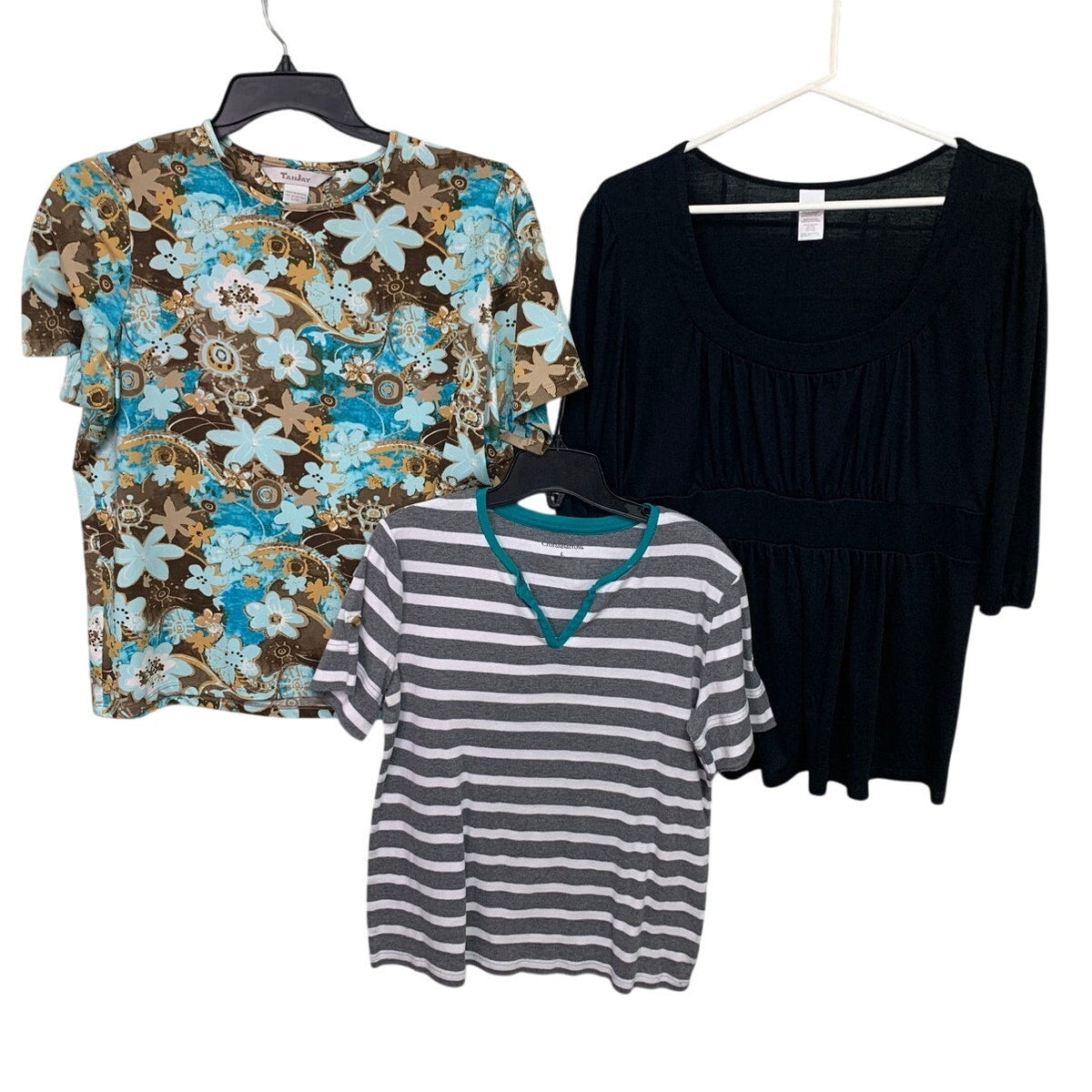 Lot of 3 TanJay Croft & Barrow Womens Large Short Sleeve Floral Shirts Blouses