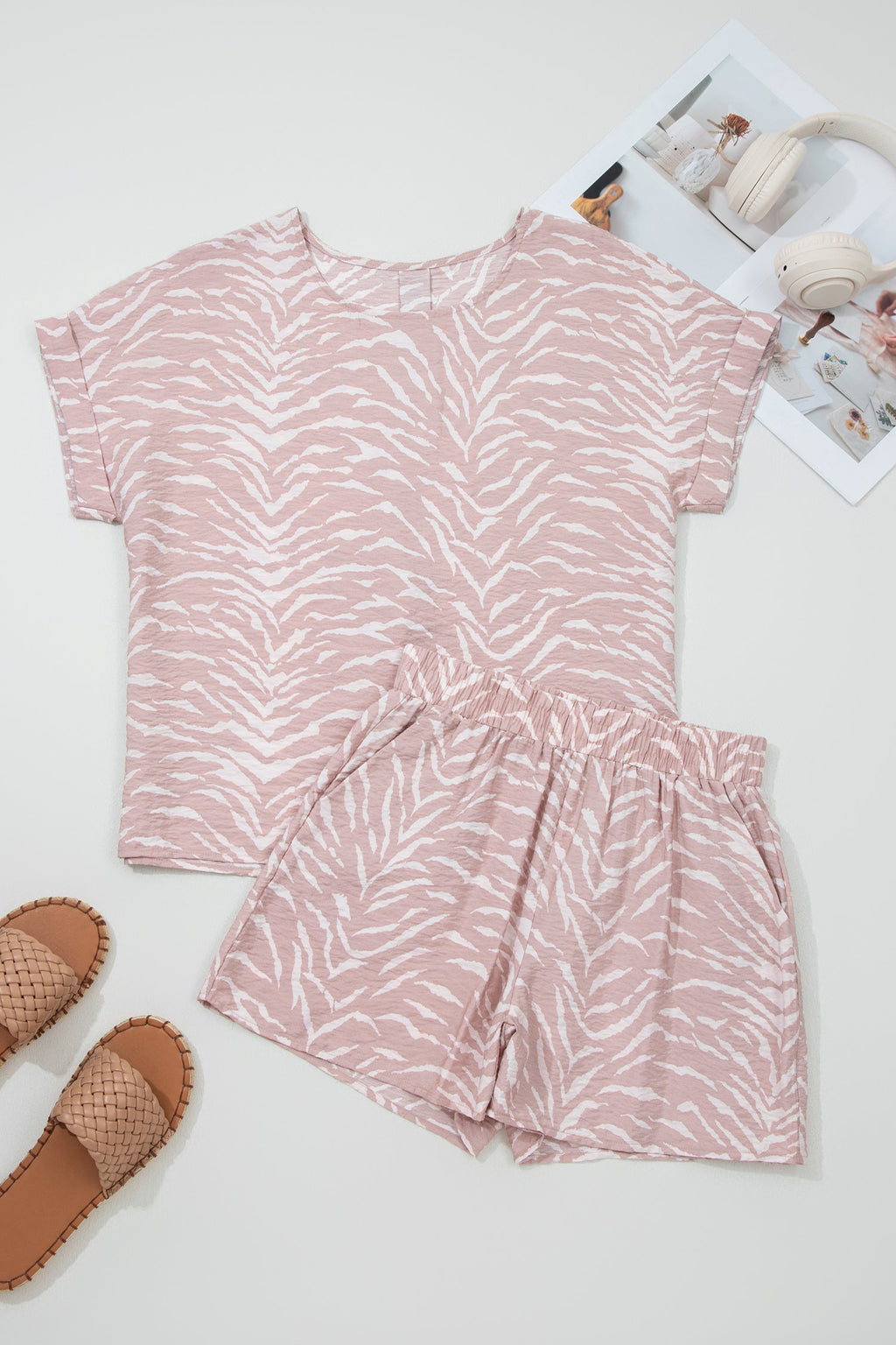 Khaki Abstract Print Cuffed Short Sleeve Loose Top Short Set