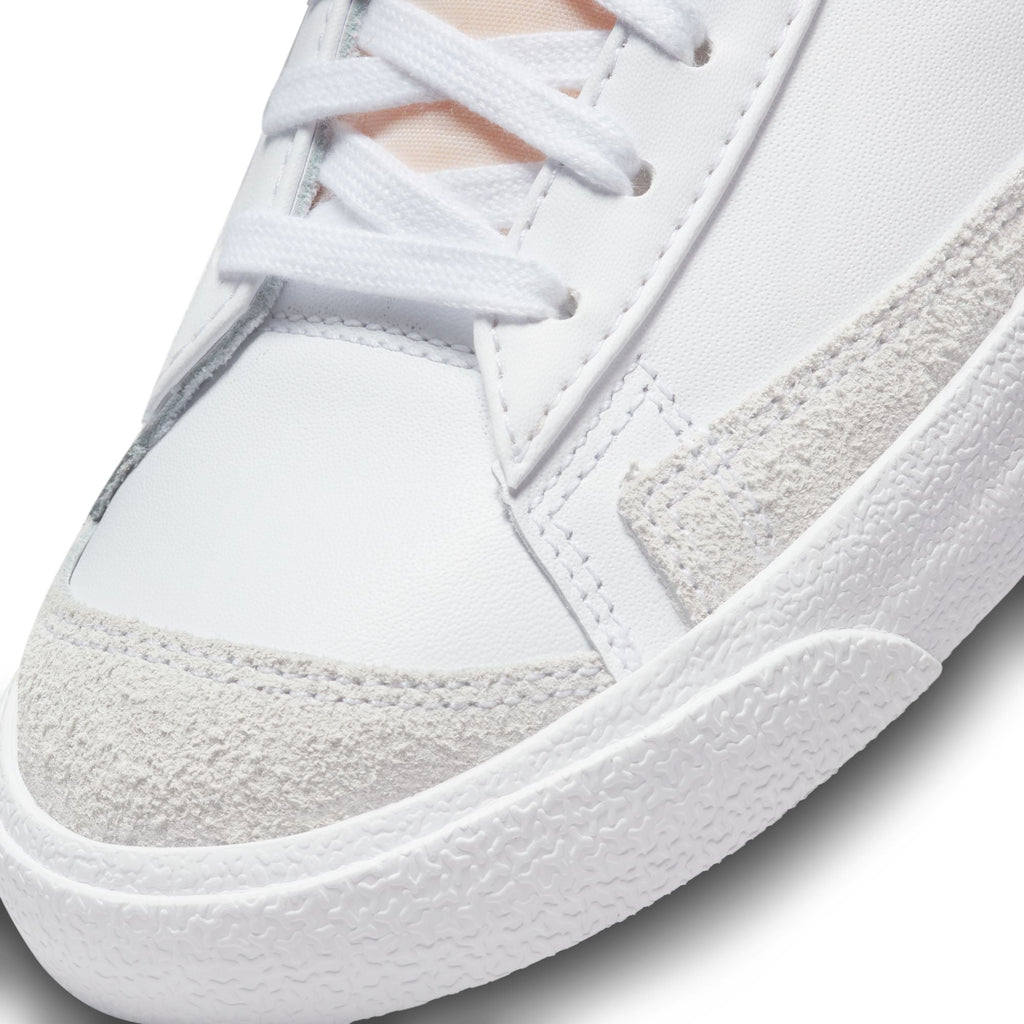 Nike Womens Blazer Mid '77 - White/Pink Oxford