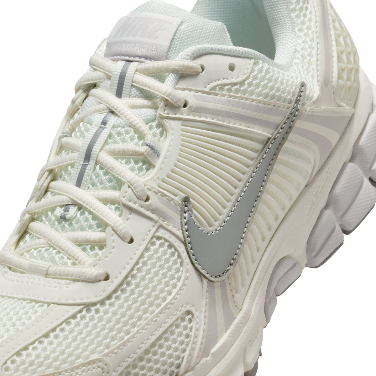 Nike Mens Zoom Vomero 5 - Sail