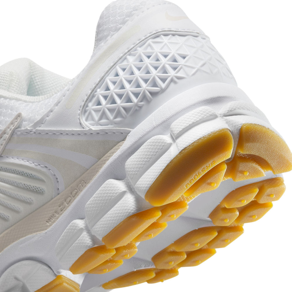Nike Womens Zoom Vomero 5 - White/Phantom