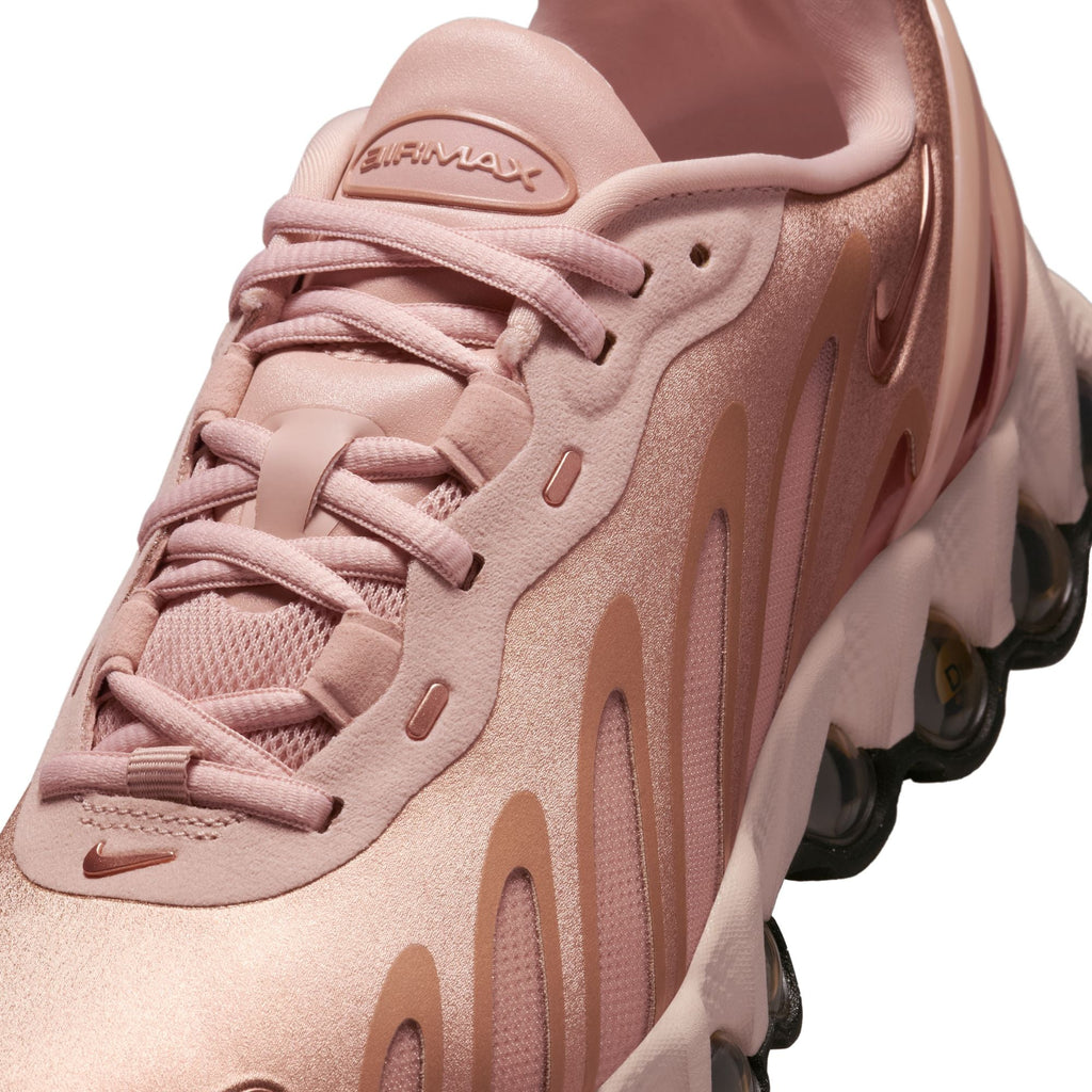 Nike Womens Air Max Dn8 Metallc - Red Bronze