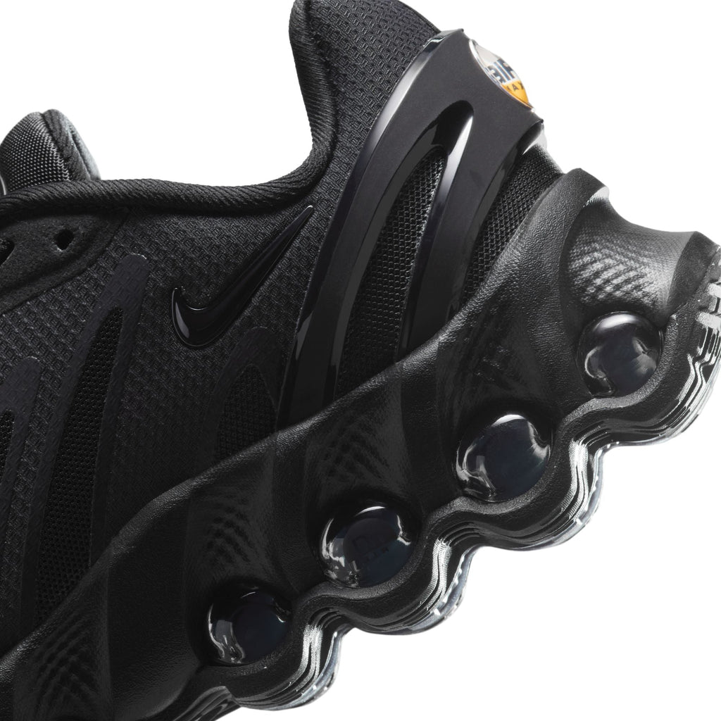 Nike Big Kids Air Max Dn8 - Triple Black