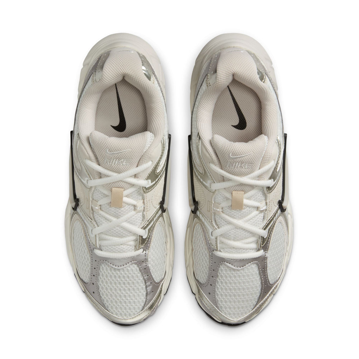 Nike Womens V5 Runner - Summit White