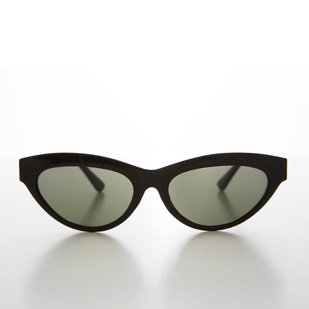 Classic Women's Cat Eye Retro Sunglass - Bonnie