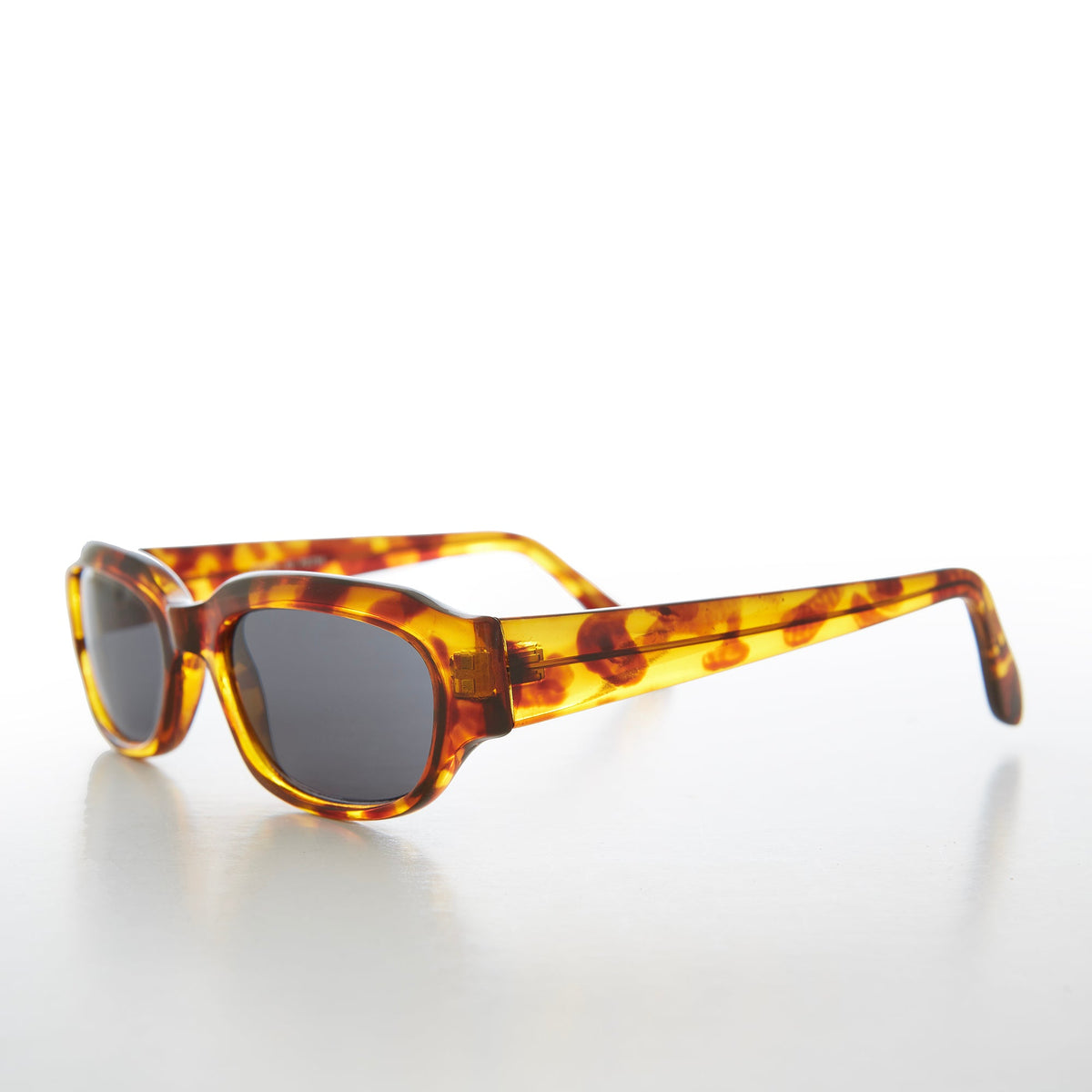 Mod Bold Rectangular Unisex Stylish Sunglasses - Dana