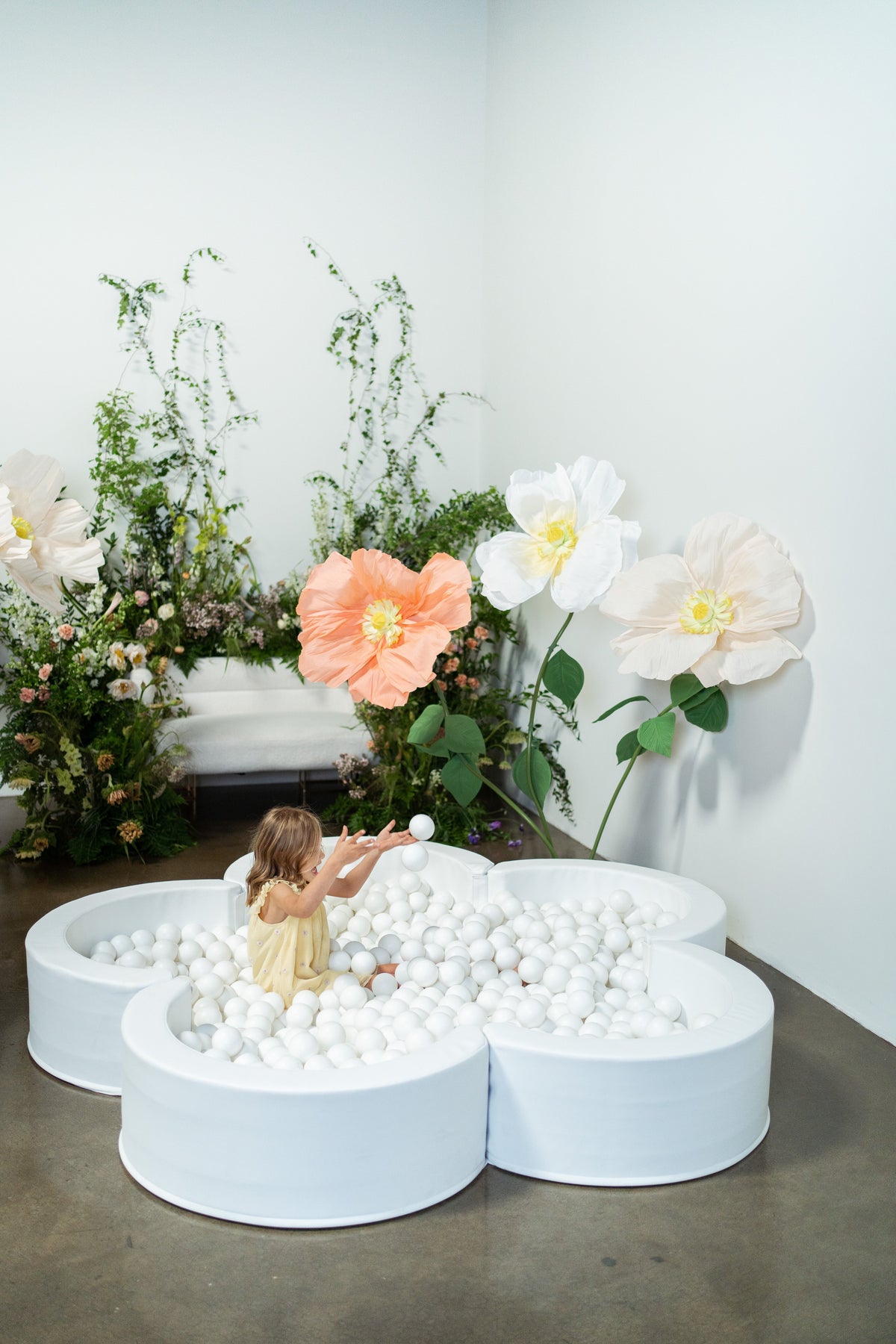 Mini Daisy Ball Pit (PREORDER)