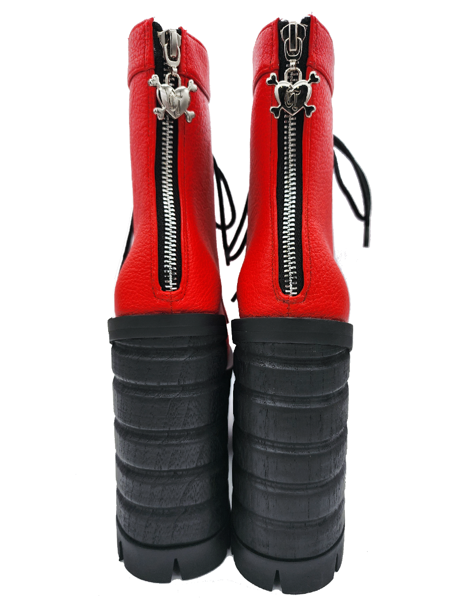 Diesel Boot