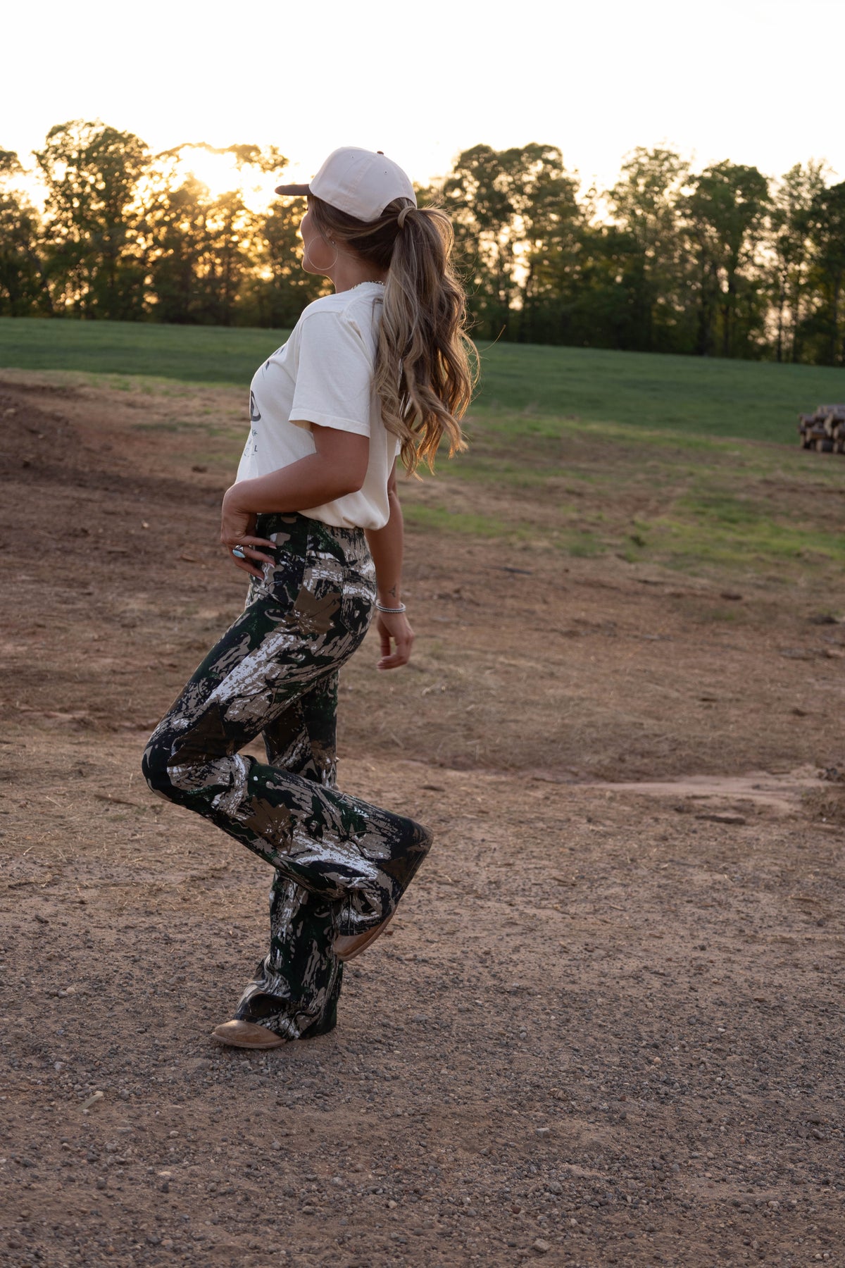 Pattern Flare Bundle (1 Fiona Flare + 1 Surprise Graphic Tee)
