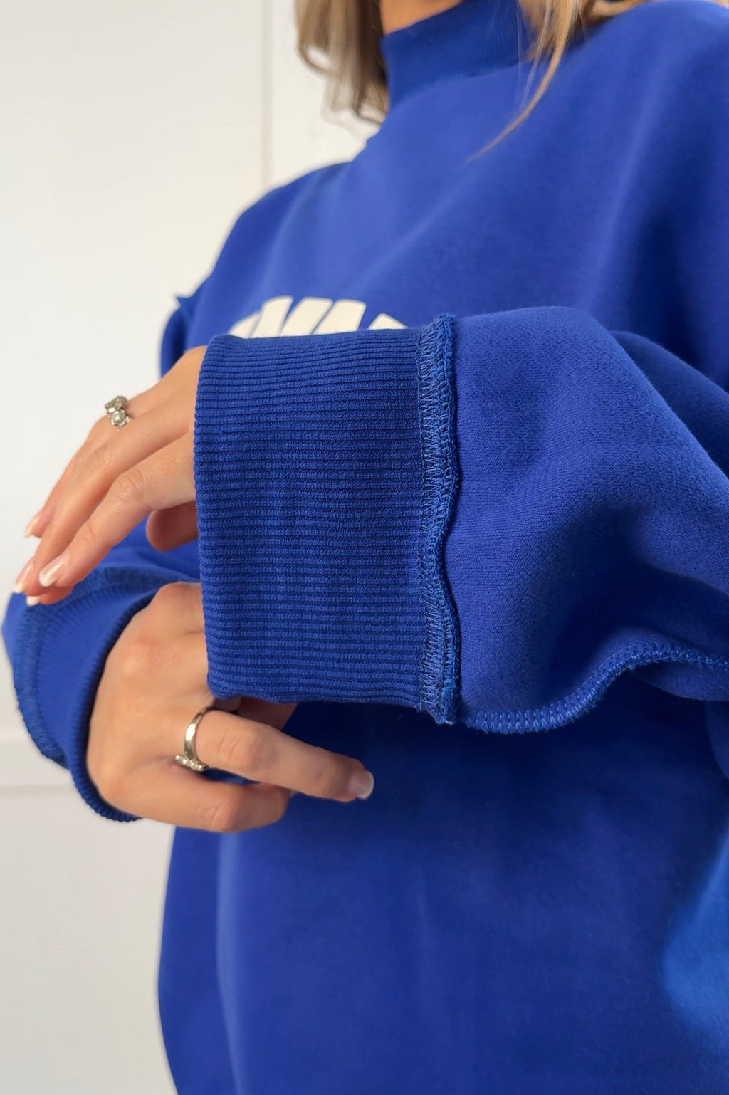 Tilly Jesus Reversible Oversized Mockneck Crew