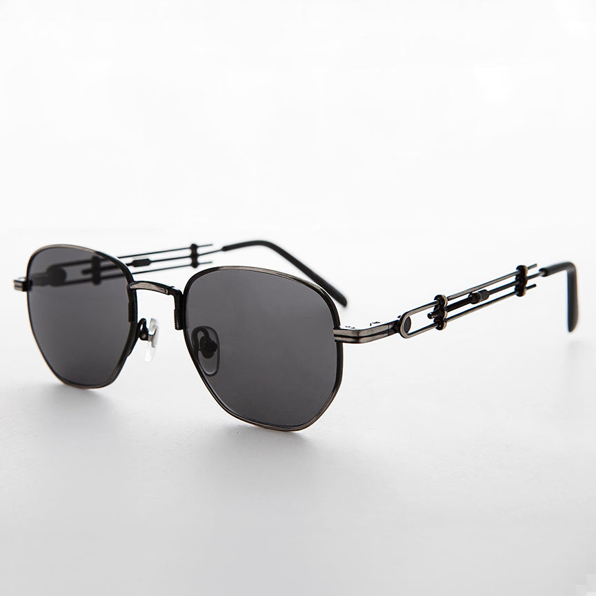 Square Vintage Sunglass with Industrial temples - Jagger