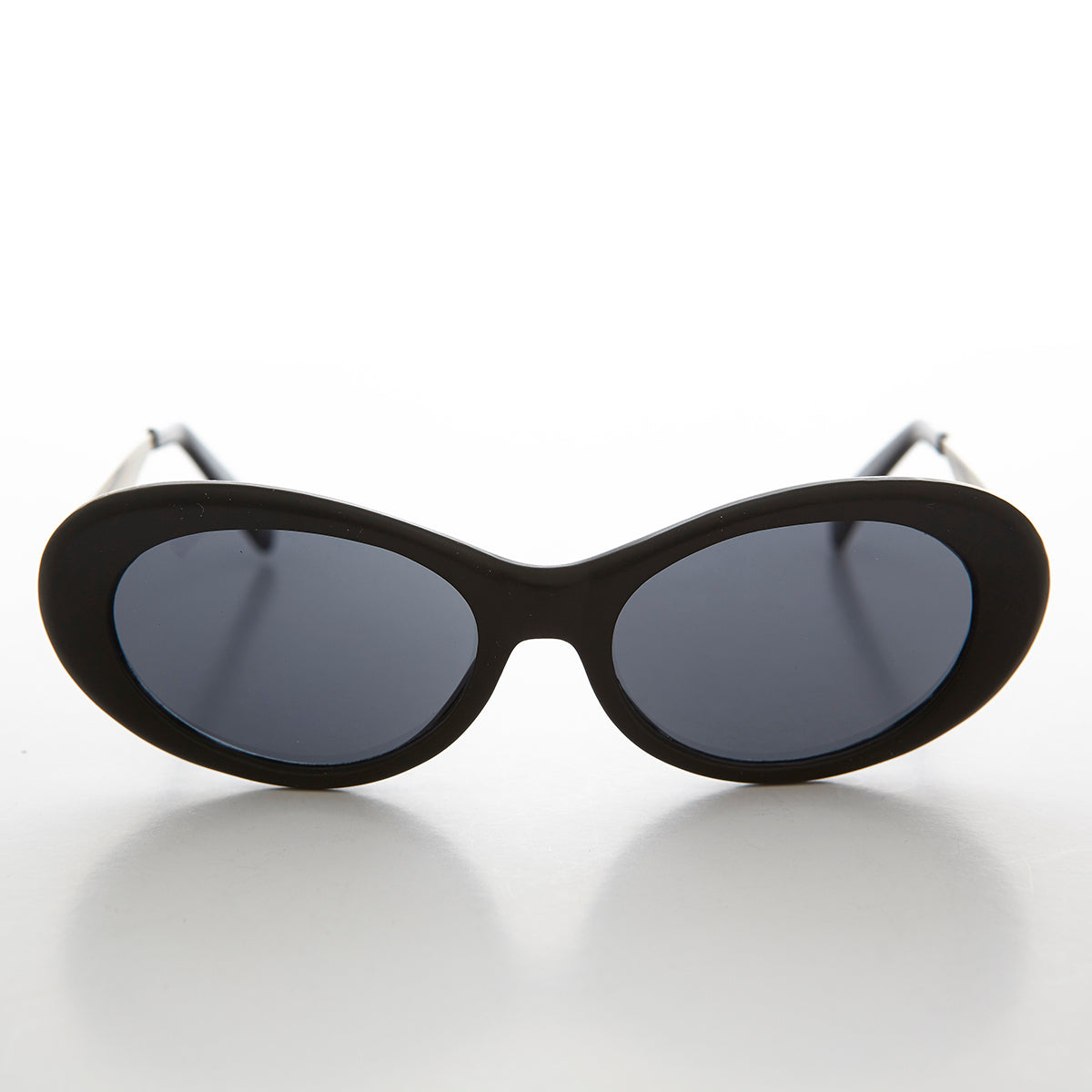 Oval Mod Punk Cateye 90s Vintage Sunglass - Loretta