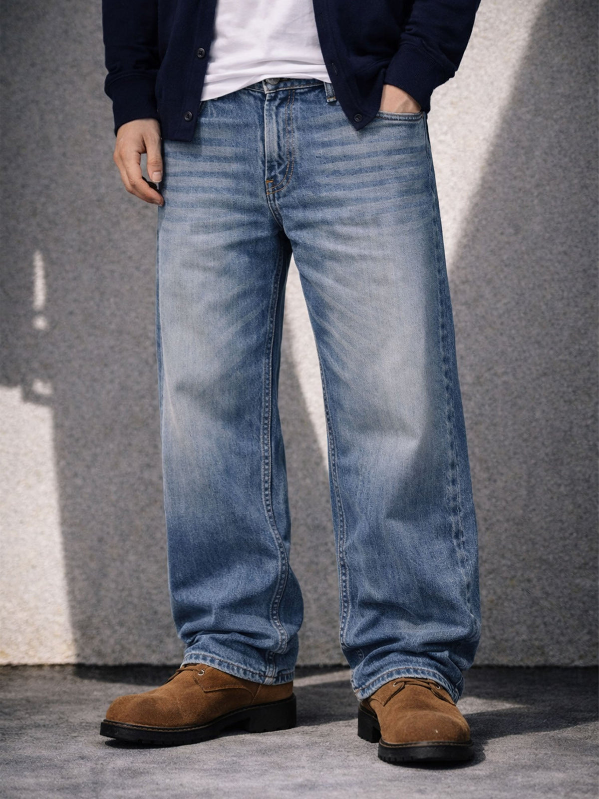SANDWASH RELAXED DENIM