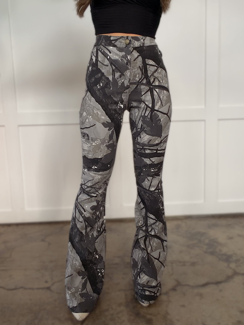 Pattern Flare Bundle (1 Fiona Flare + 1 Surprise Graphic Tee)