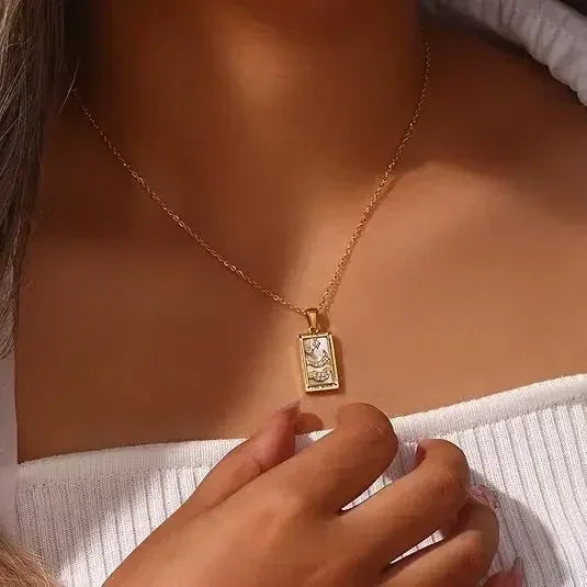 YILUOCD Original Zirconia Tarot Card Necklace Classic Tarot Queen Lover Magician Moon Wealth Amulet Stainless Steel Jewelry