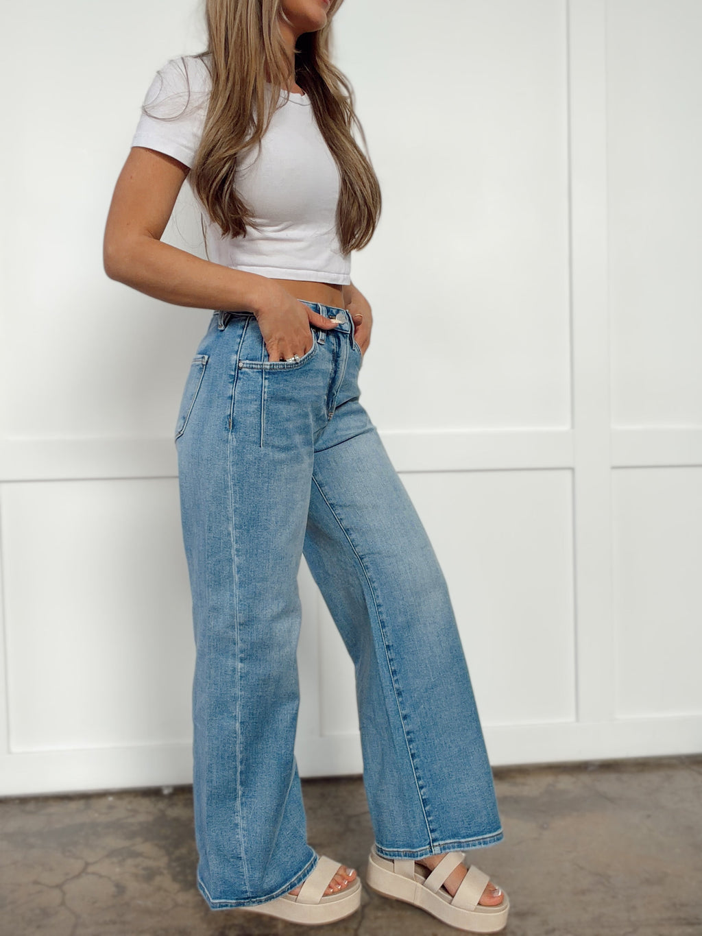 Chloe High Waisted Wide Leg Jeans