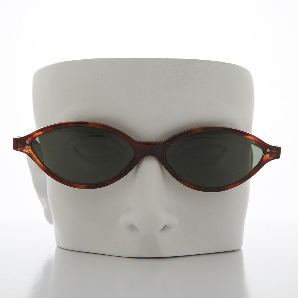 Oval Narrow Cat Eye Vintage Sunglass - Viveca