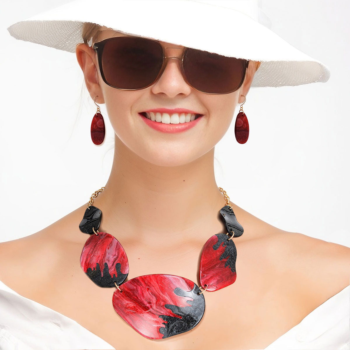 Statement Necklace Dark Pink and Black Dipped Stylish Jewelry Accessory