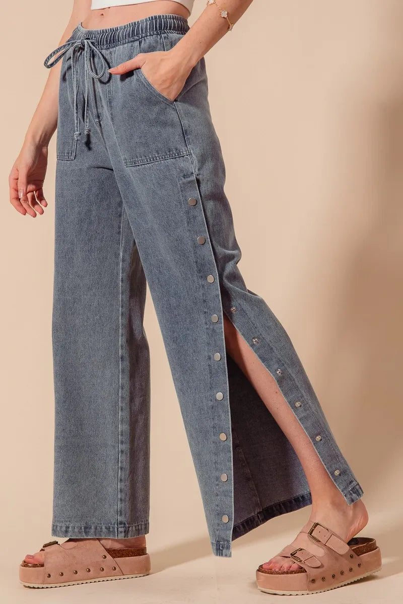 Mid Rise Drawstring Jeans with Side Snap Button
