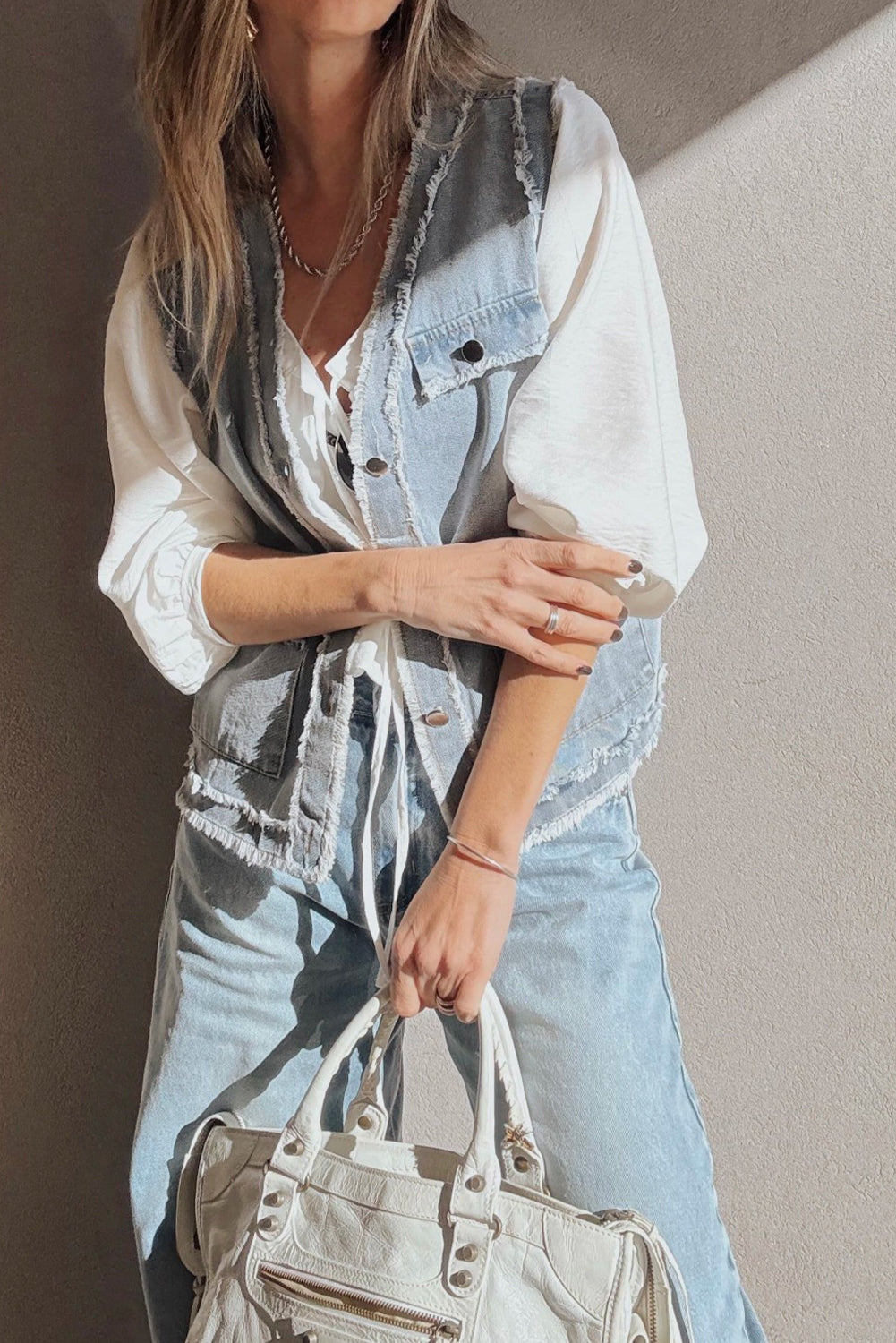 Beau Blue Frayed Edge Flap Pockets Denim Vest Jacket