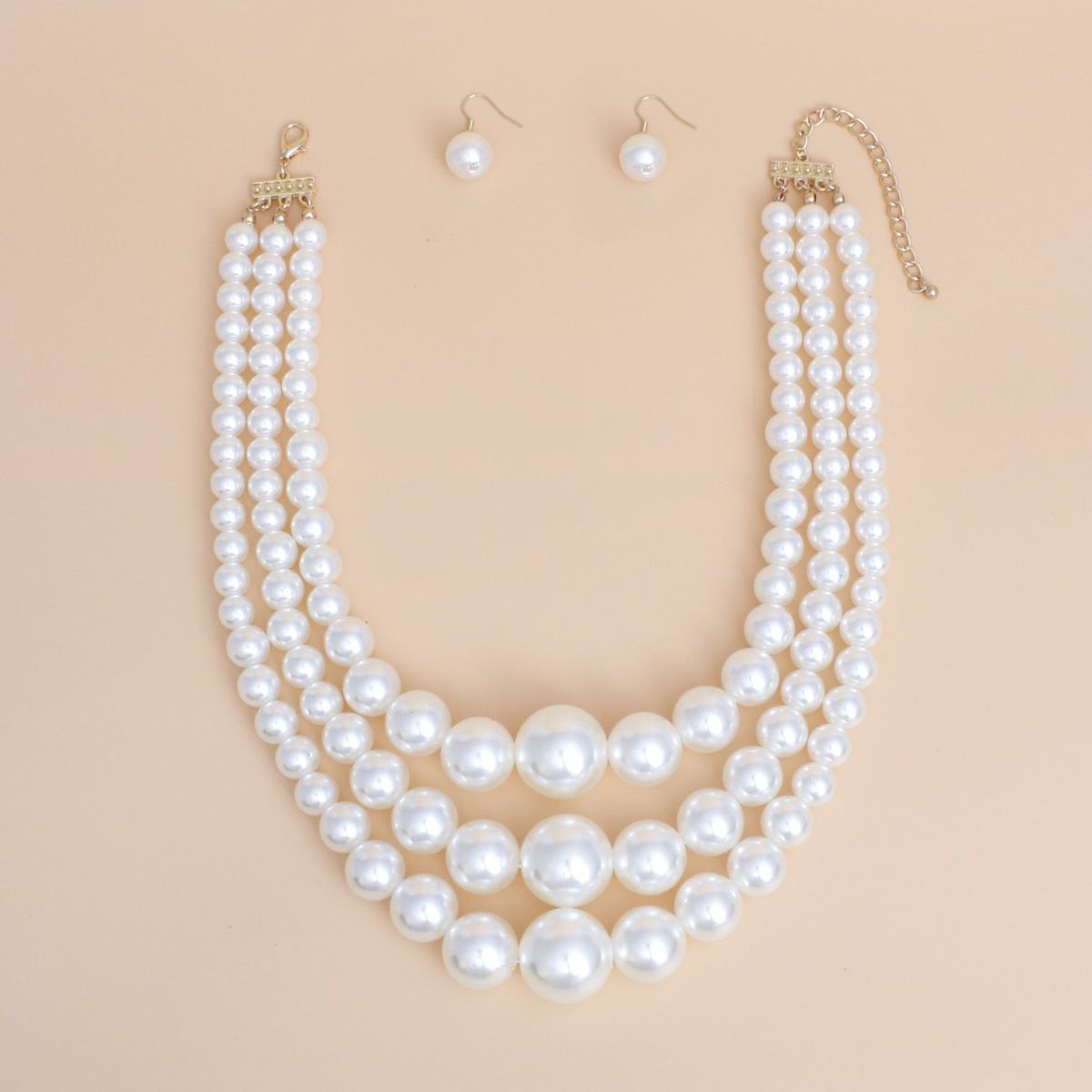 Layered Pearl Necklace Cream Bubble Gum 3-Layer Stylish Statement Jewelry for Women