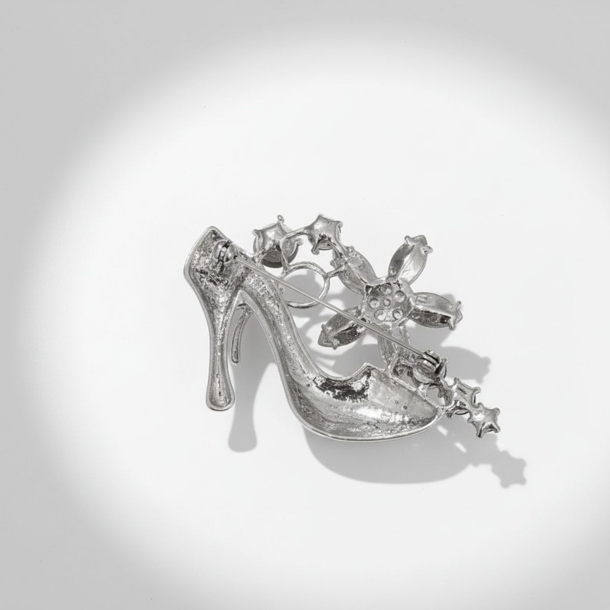 Fashion Brooch Silver Pin Clear Crystal High Heel Flower Statement Accessory