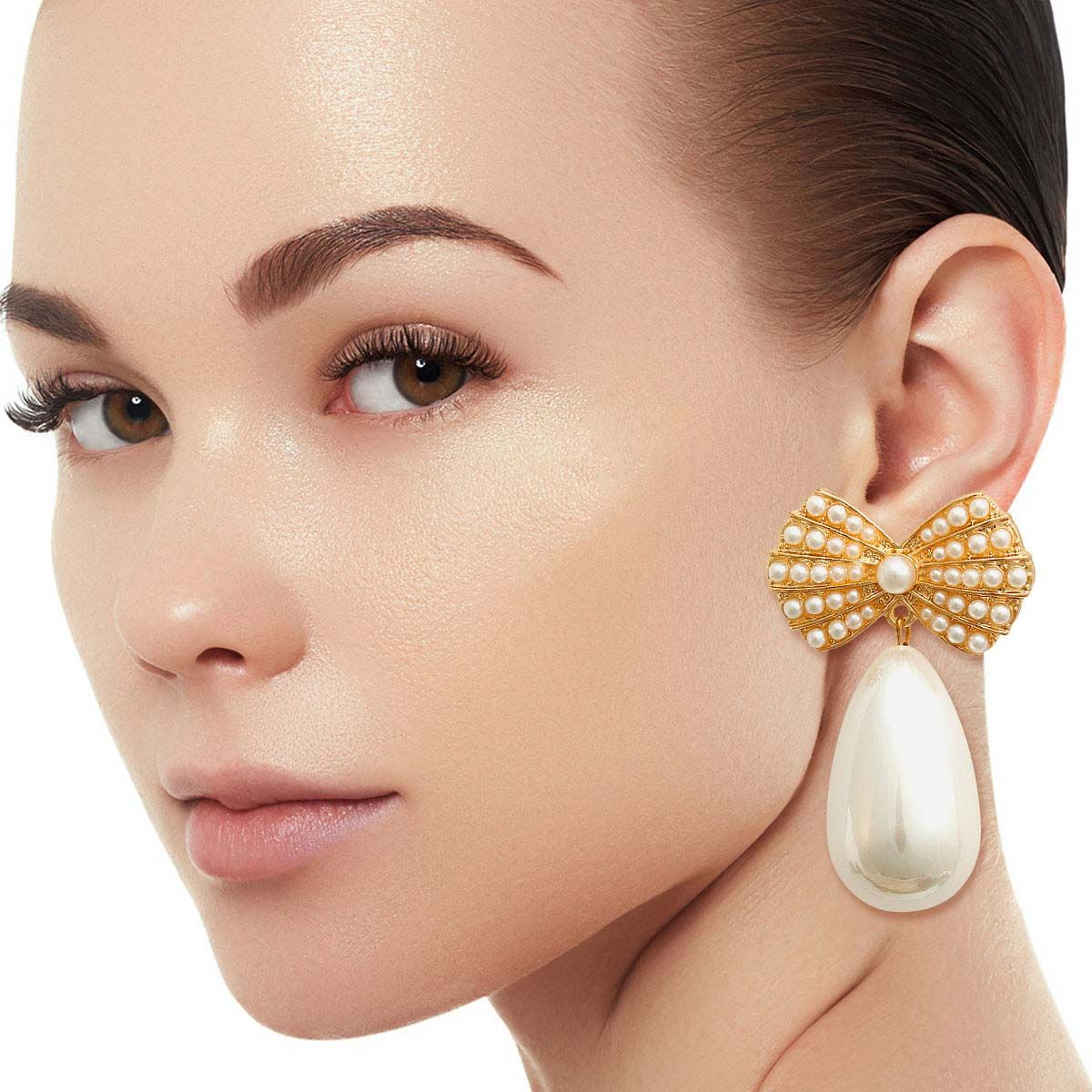 Teardrop Pearl Earrings with Gold Bow Accent – Elegant Fashion Jewelry
