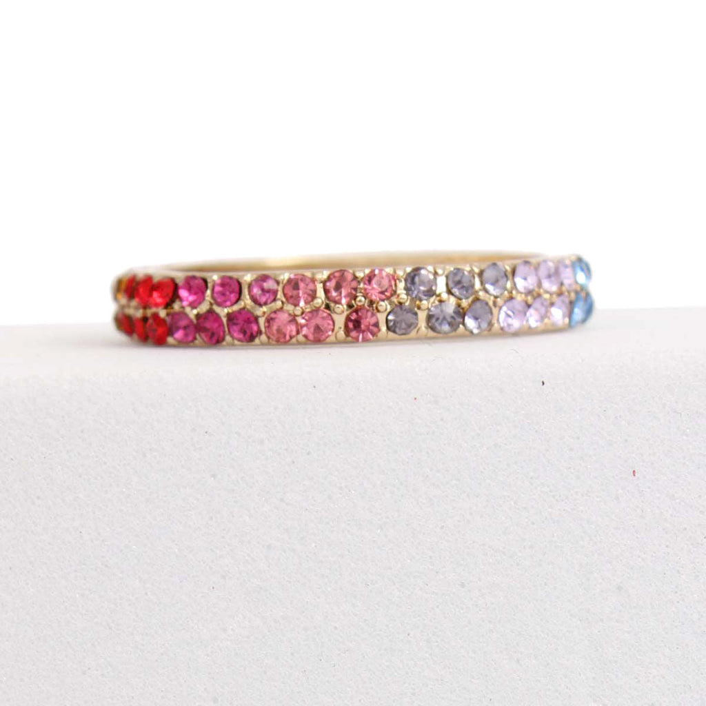 Eternity Ring with Rainbow Rhinestones – Trendy Statement Jewelry