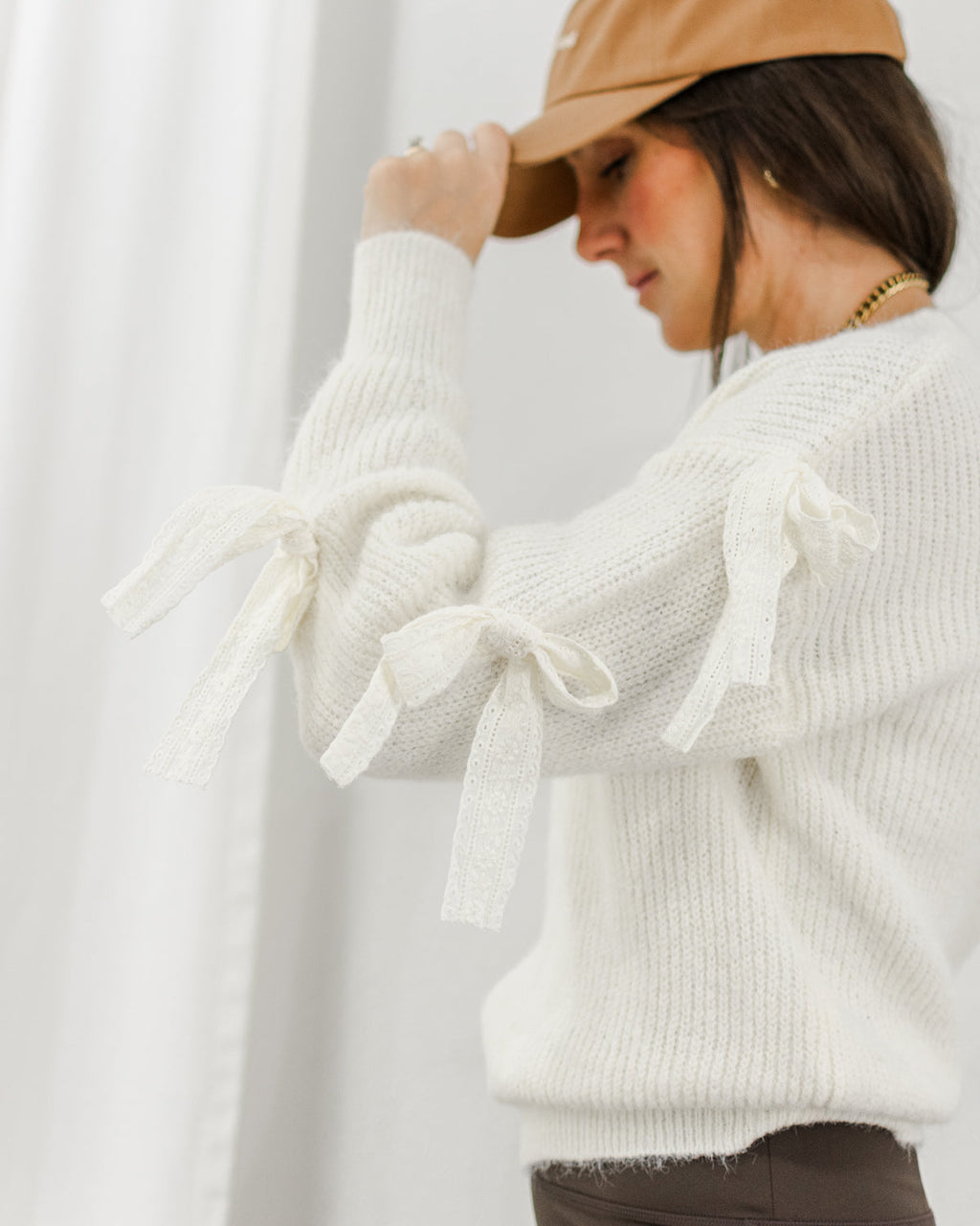 Bow Sweater