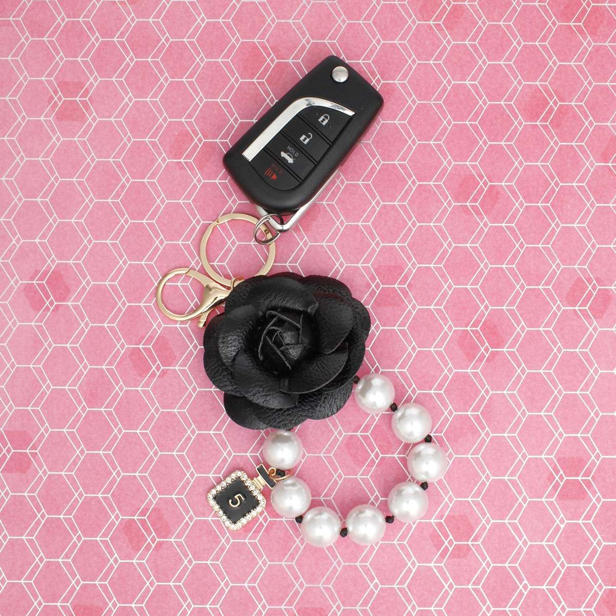 Pearl Wristlet Bag Clip Keychain with Black Camellia - Stylish Accessory