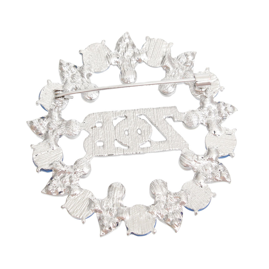 Women’s Brooch Pin with Blue and White Zeta Pearl – Stylish Statement Jewelry