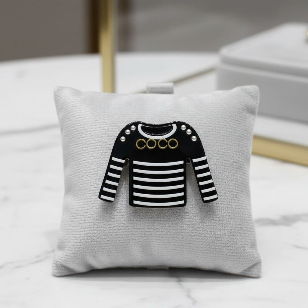 Brooch Hair Clip Black and White Stripe Stylish Shirt Pin Accessory