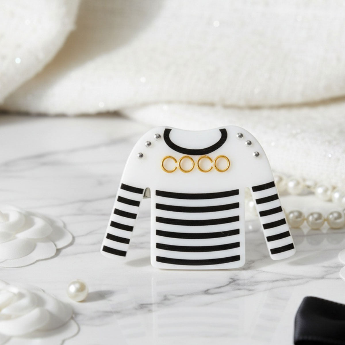 Brooch Hair Clip White and Black Stripe Stylish Shirt Pin Accessory