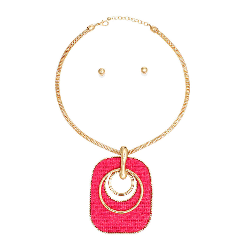 Pendant Necklace Quilted Raffia Set in Fuchsia – Stylish Women’s Jewelry